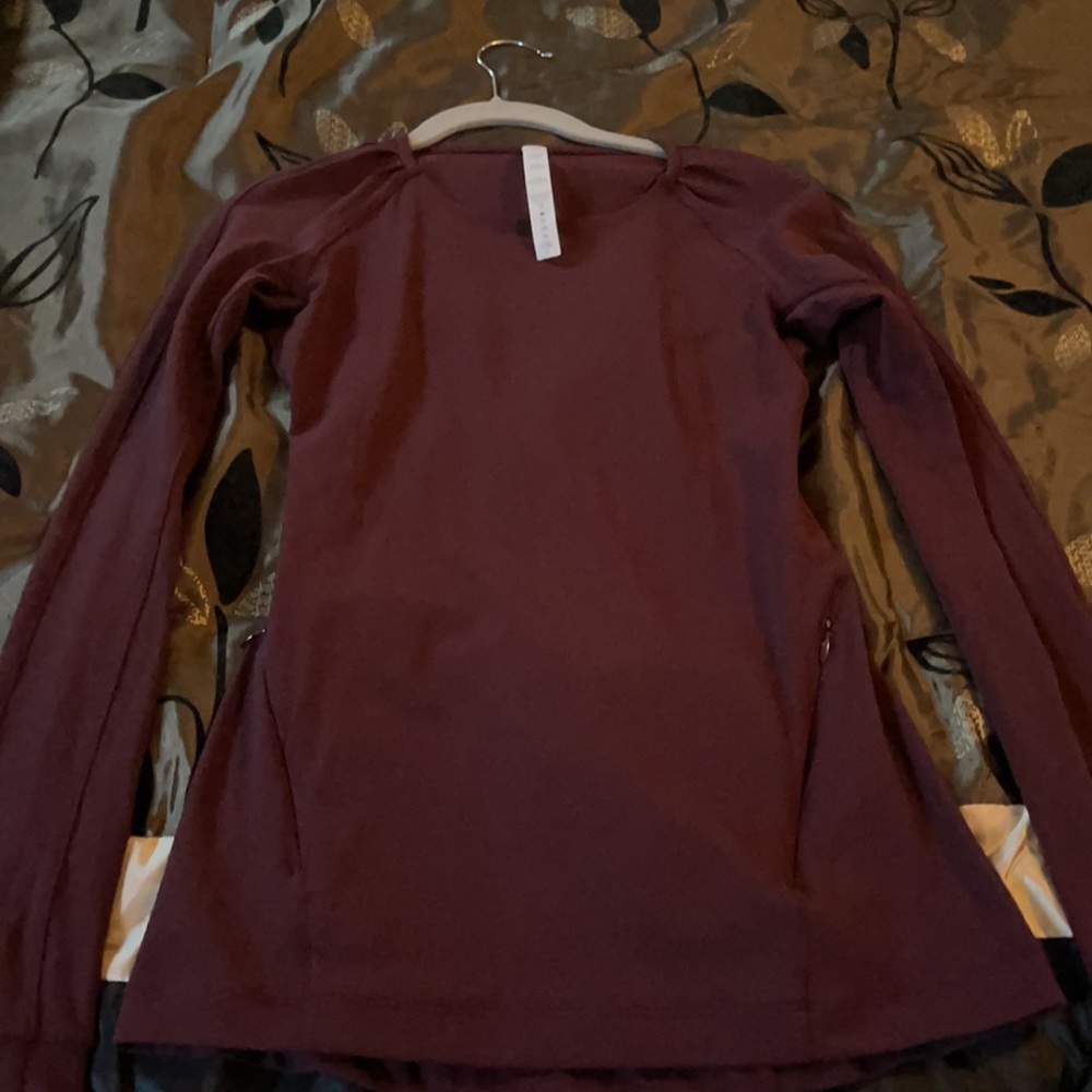 Lululemon Top - Picture 3 of 8